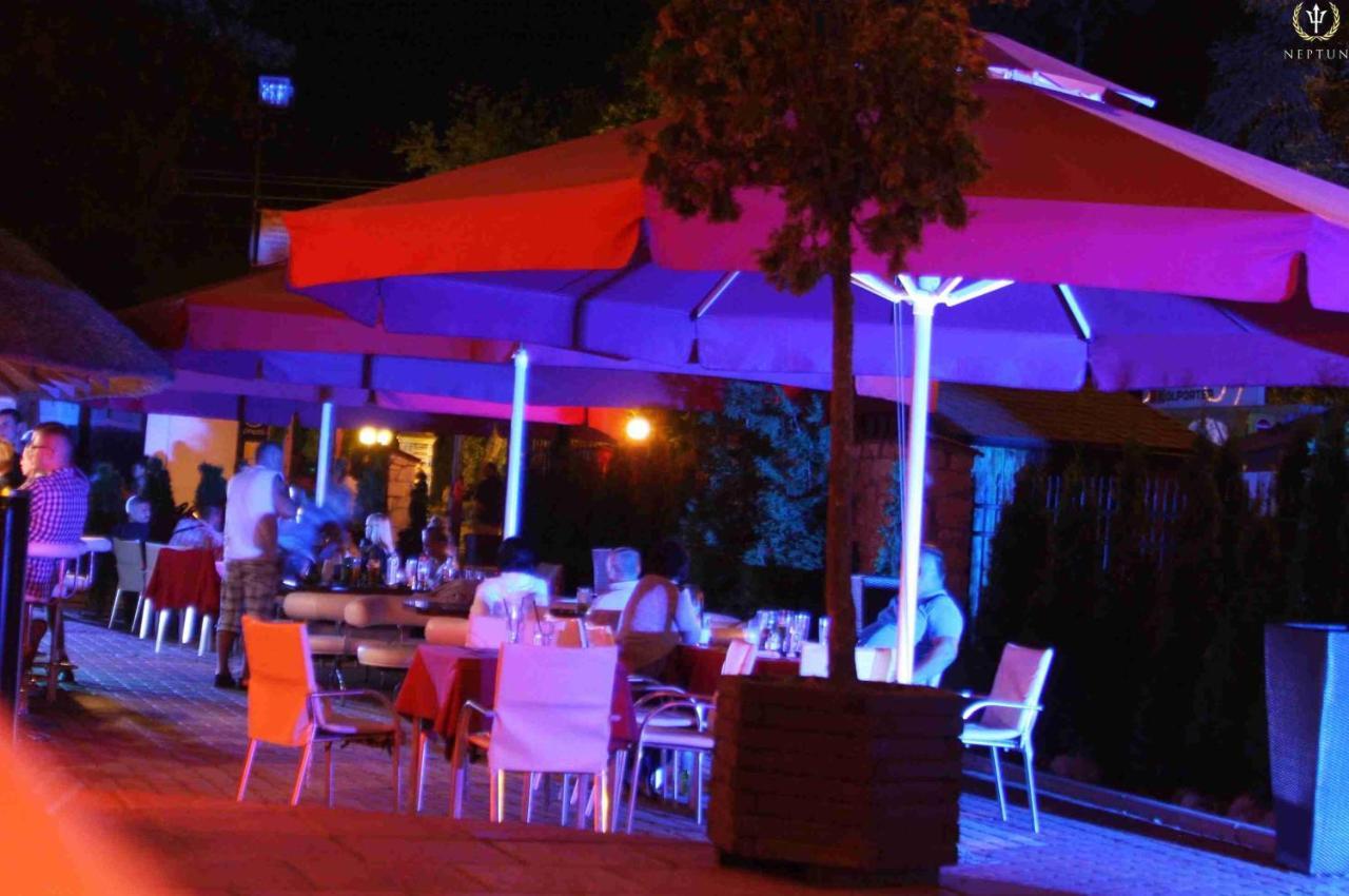 Neptun Ψ Resort Jastrzębia Góra Exteriör bild